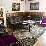Rolling Stone Hostel