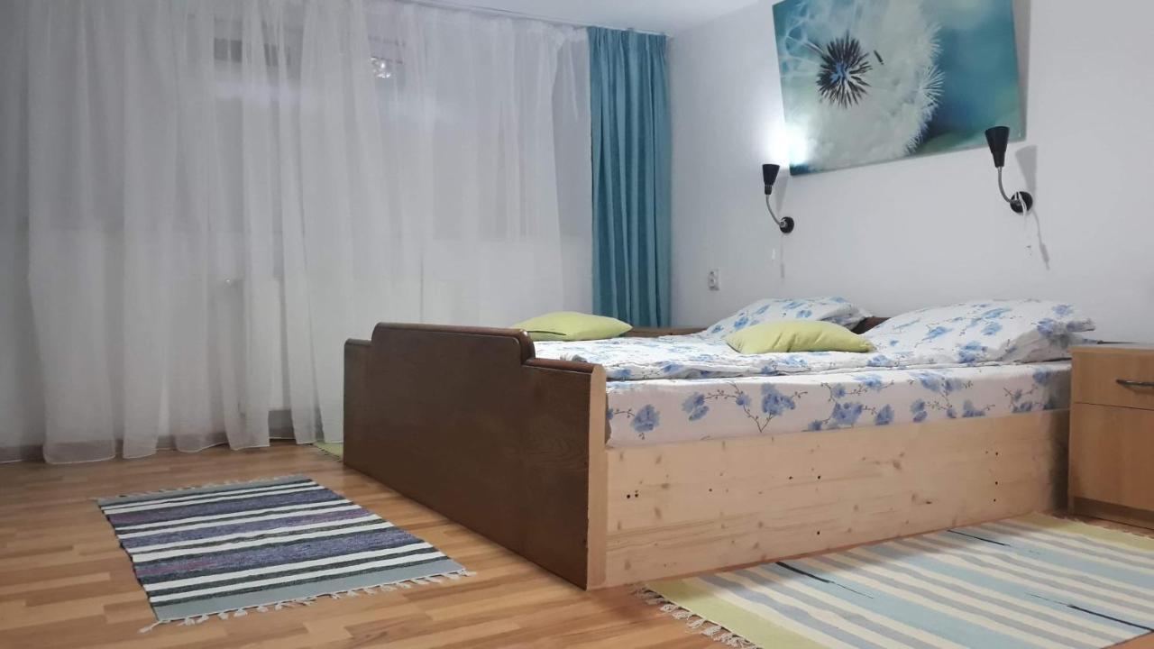 Rolling Stone Hostel Brașov